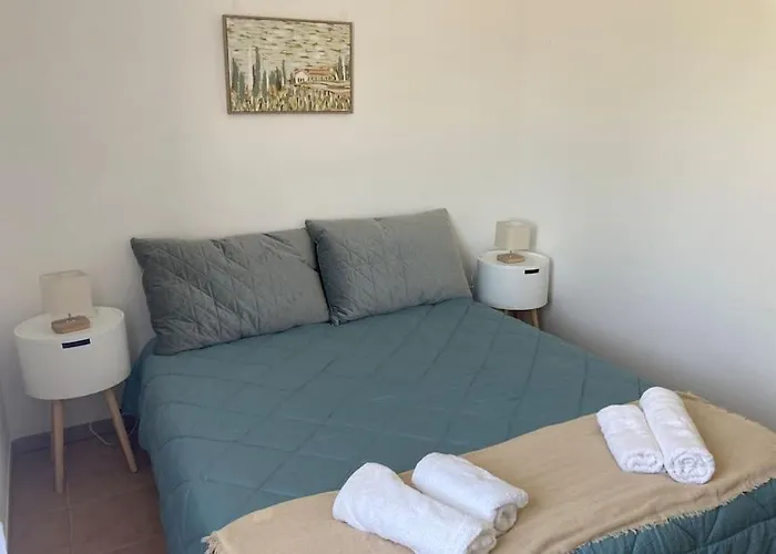 Tres Calme, Rdc, 800 M De La Cite Medievale Classee Au Patrimoine De L'unesco Carcasona